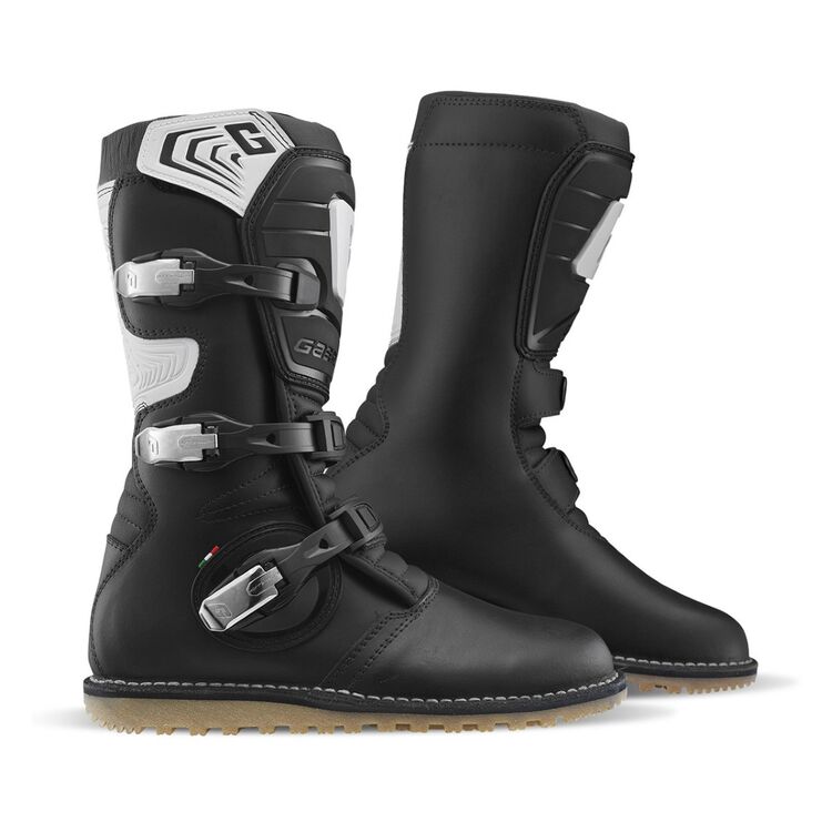 gaerne_balance_pro_tech_boot_black_750x750