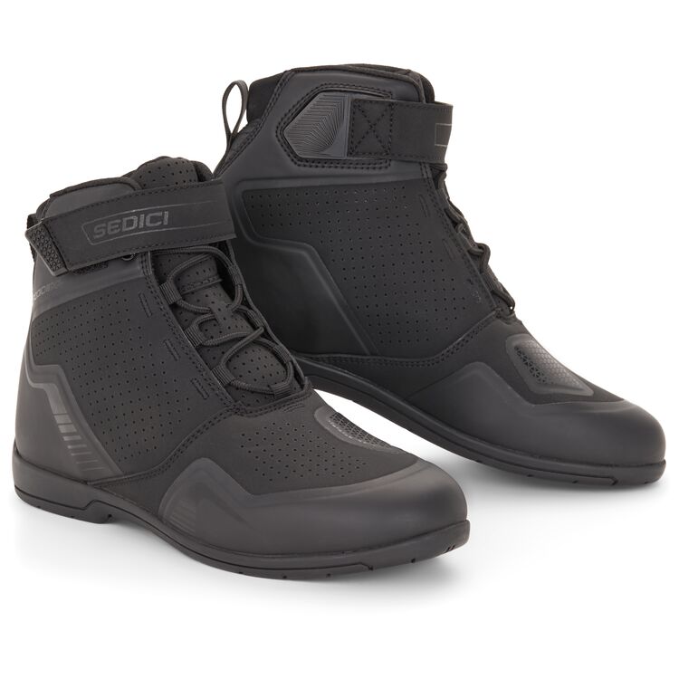 sedici_podio2_womens_boots_black_750x750